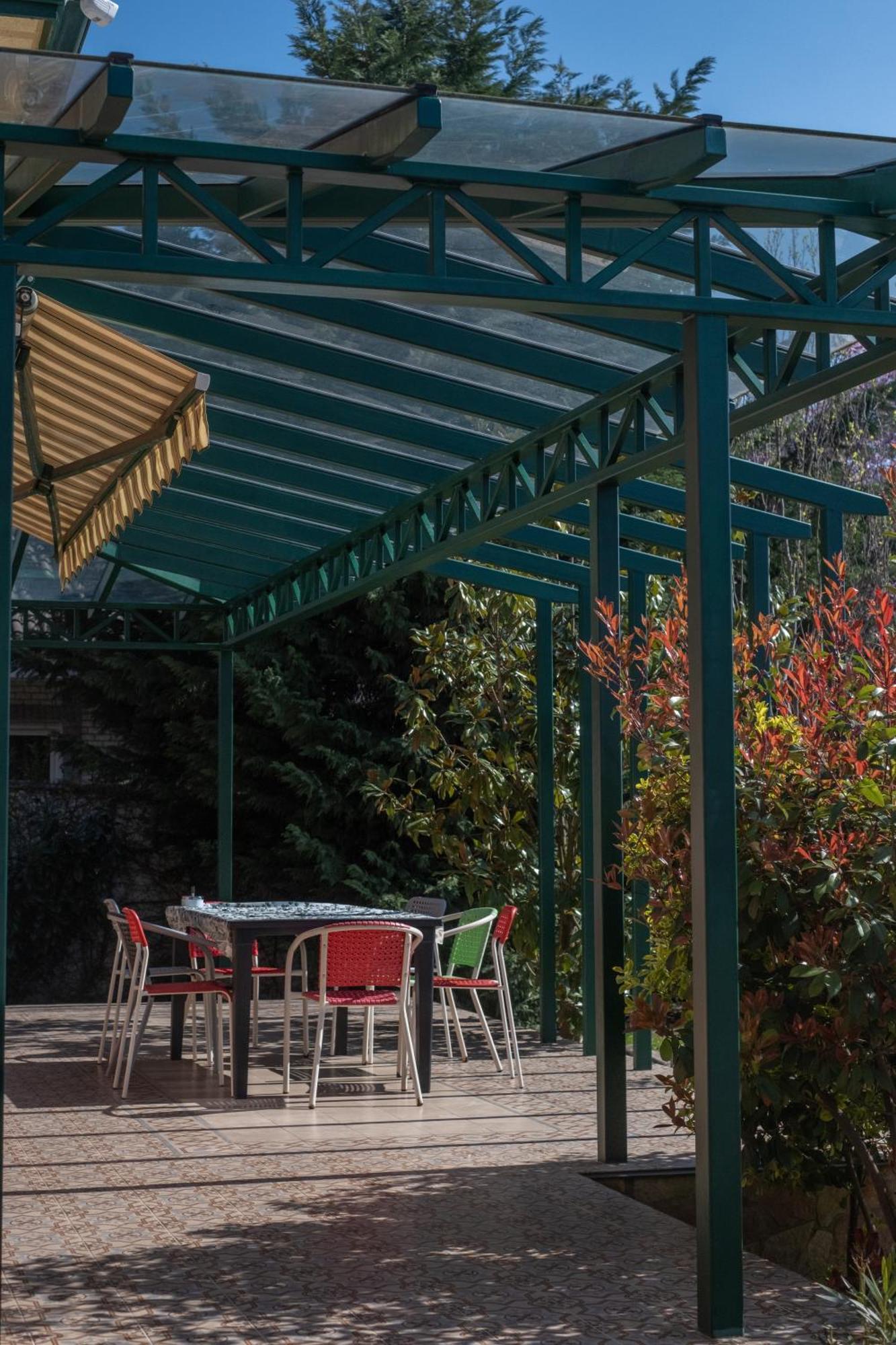 Giovanni'S Airport House بودابست المظهر الخارجي الصورة